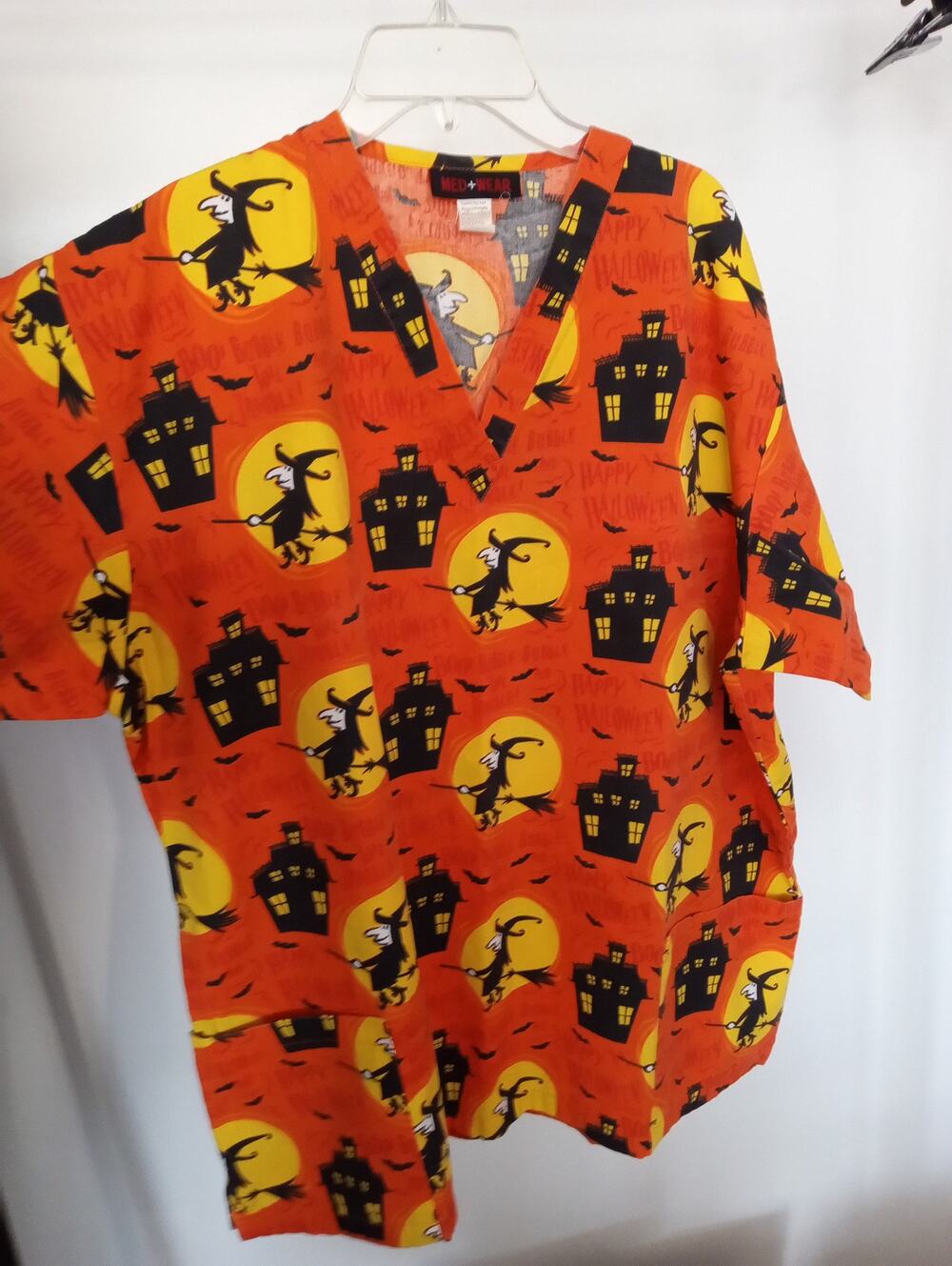 Halloween Scrub Shirt Medical Smock Size L Large Haunted Houses